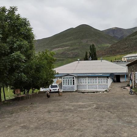 Xinaliq Qonaq Evi Hotel Exterior photo