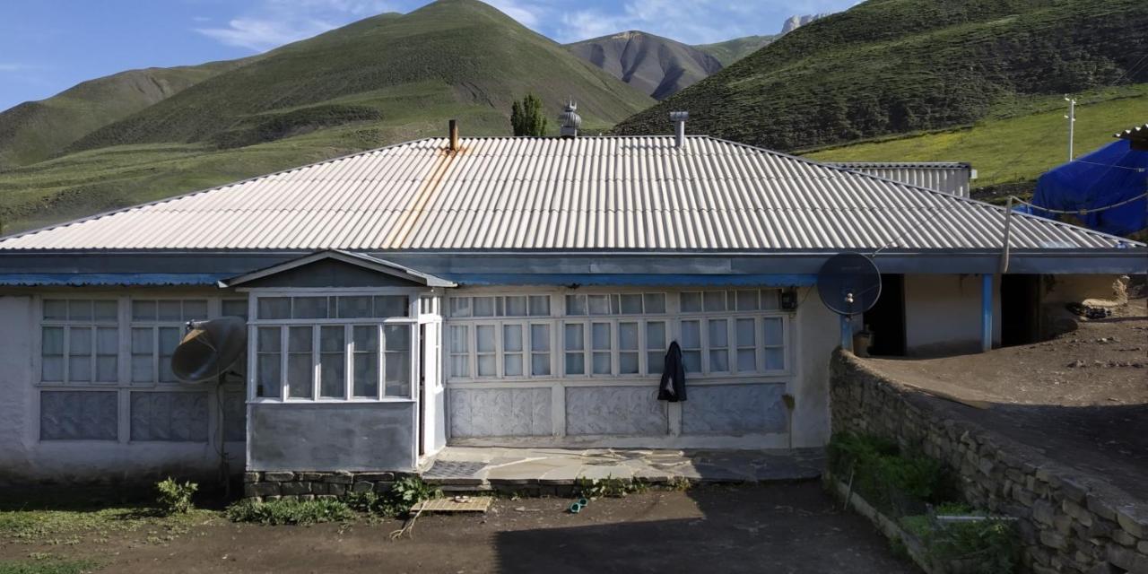 Xinaliq Qonaq Evi Hotel Exterior photo