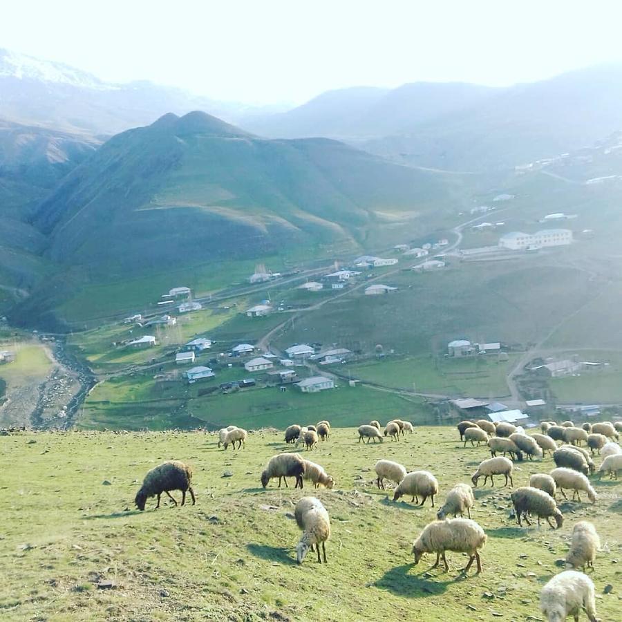 Xinaliq Qonaq Evi Hotel Exterior photo